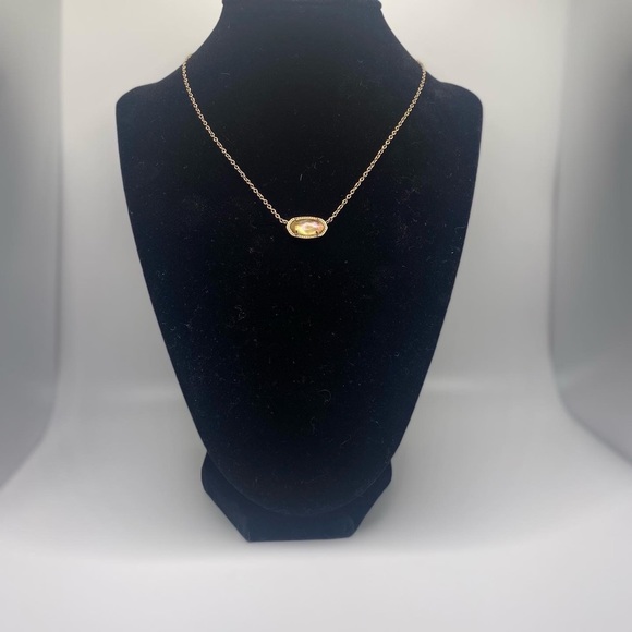 Kendra Scott Black Abalone Elisa Necklace in Gold - Picture 2 of 7